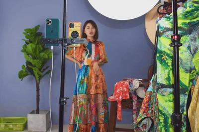 服装品牌与电商平台的“不解之缘”