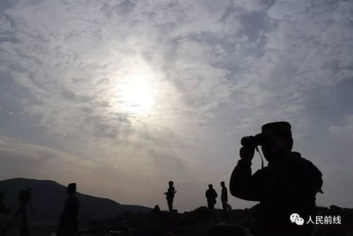 三界瞭望者 跨越边界的观察者与连接者